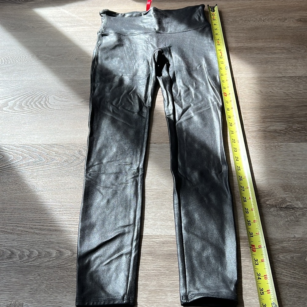 Spanx faux leather leggings - Picture 3 of 15